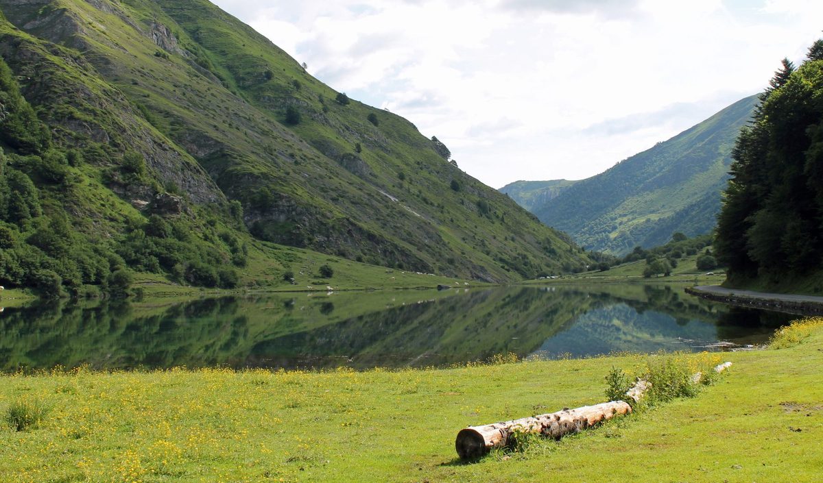 Accès et infrastructures autour du lac